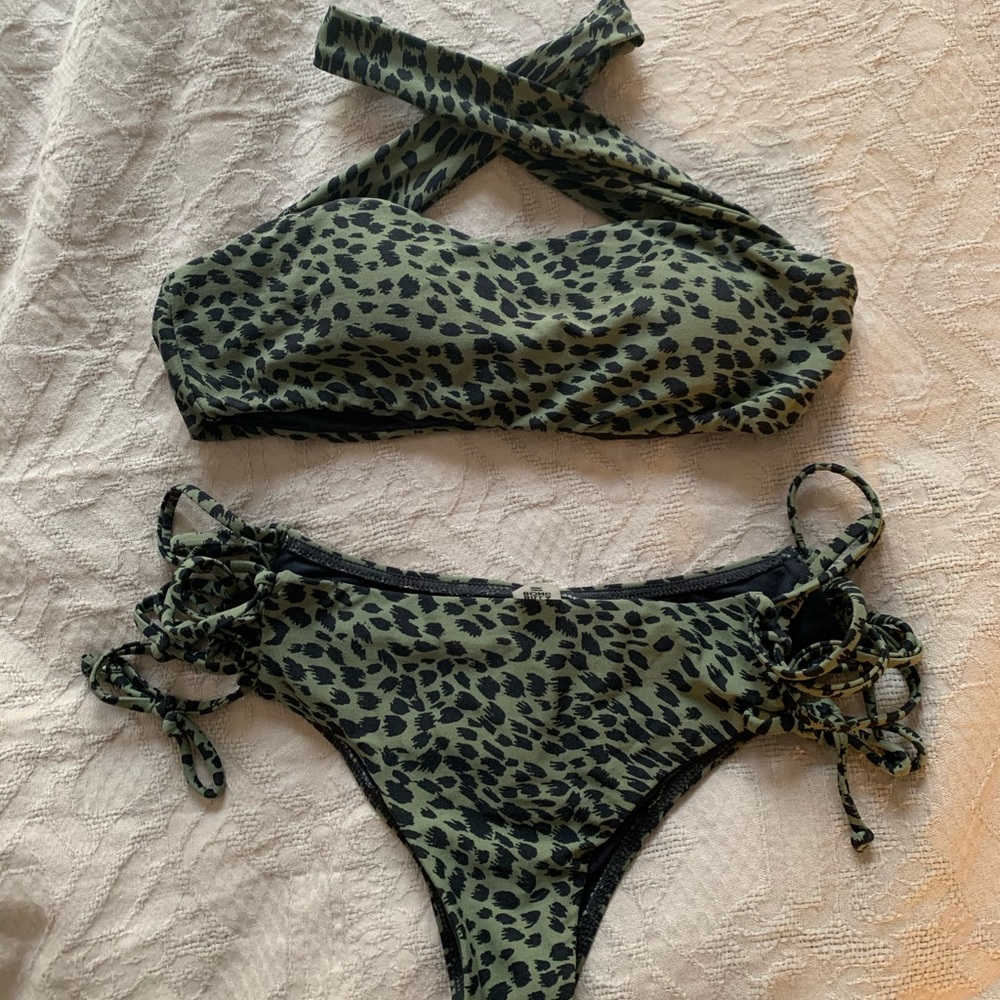 Billabong wild one bikini